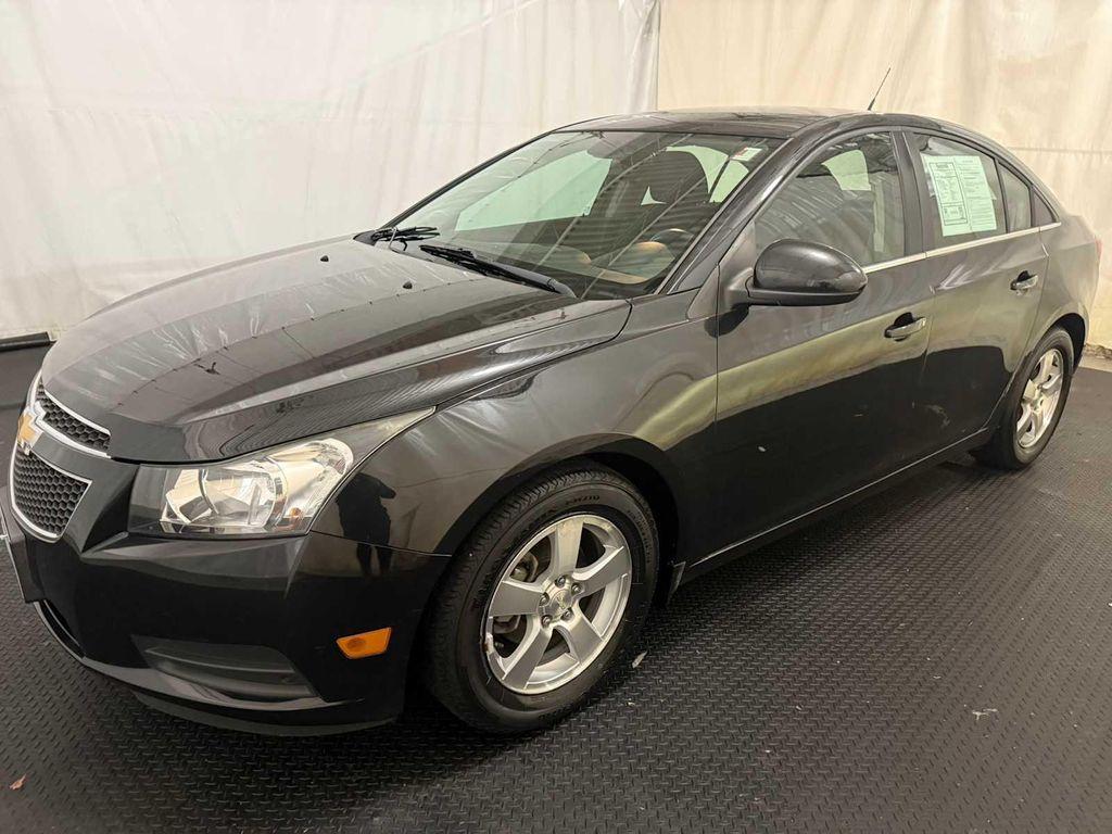 used 2014 Chevrolet Cruze car, priced at $10,596