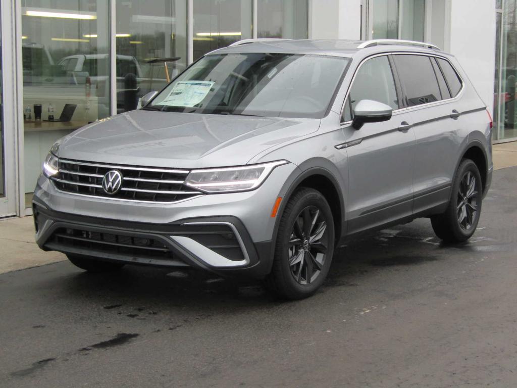 new 2024 Volkswagen Tiguan car, priced at $35,205