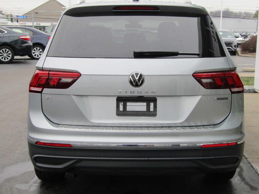 new 2024 Volkswagen Tiguan car, priced at $35,205