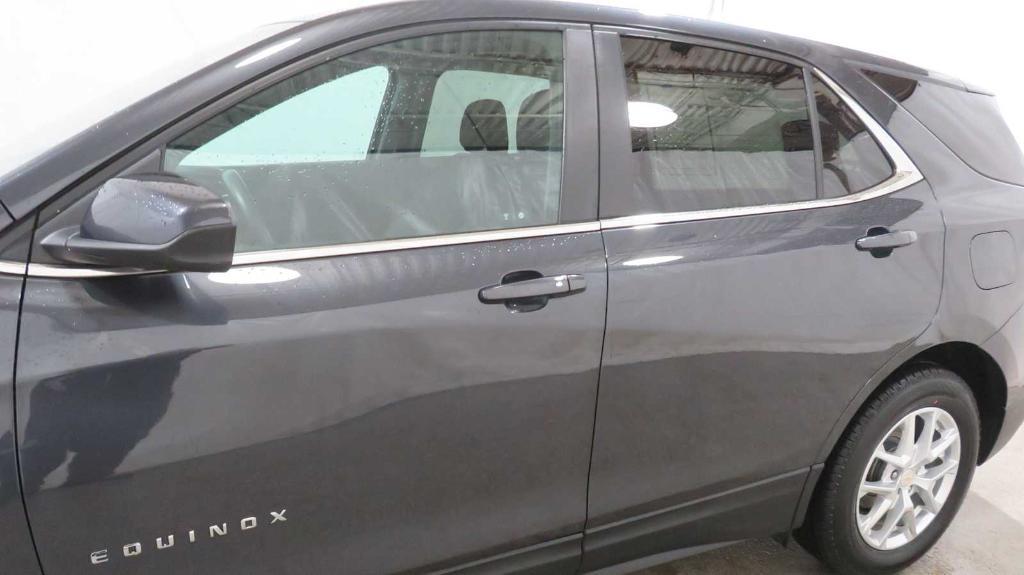 used 2022 Chevrolet Equinox car, priced at $23,490