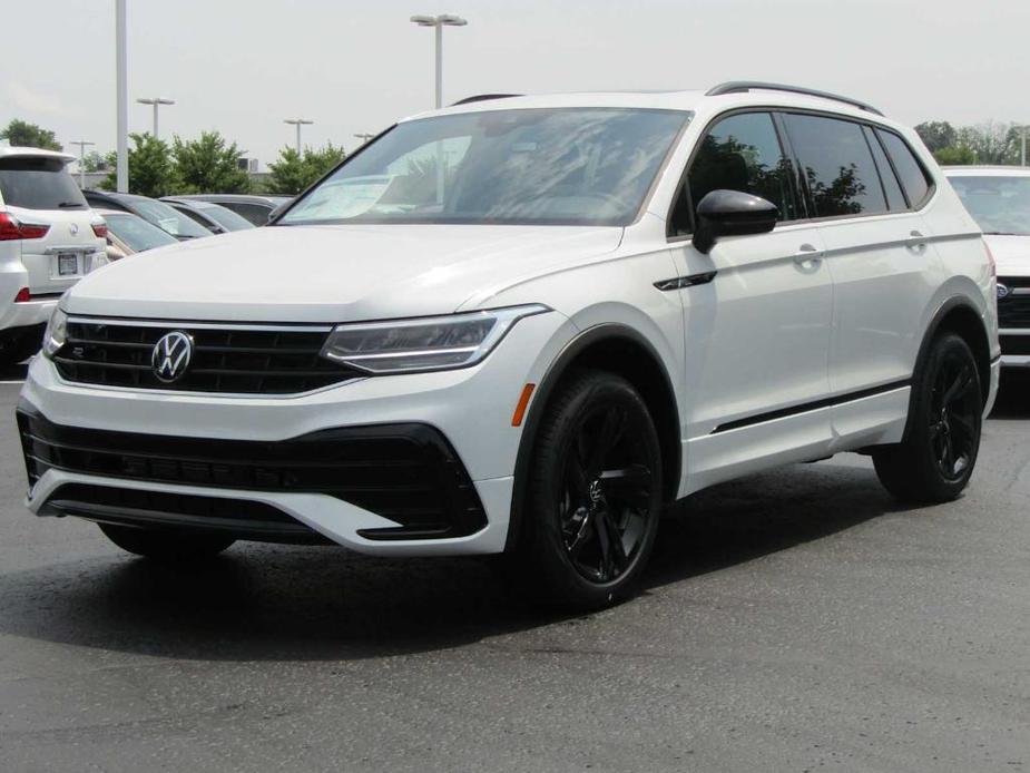 new 2024 Volkswagen Tiguan car, priced at $37,527