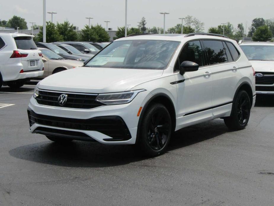 new 2024 Volkswagen Tiguan car, priced at $37,527