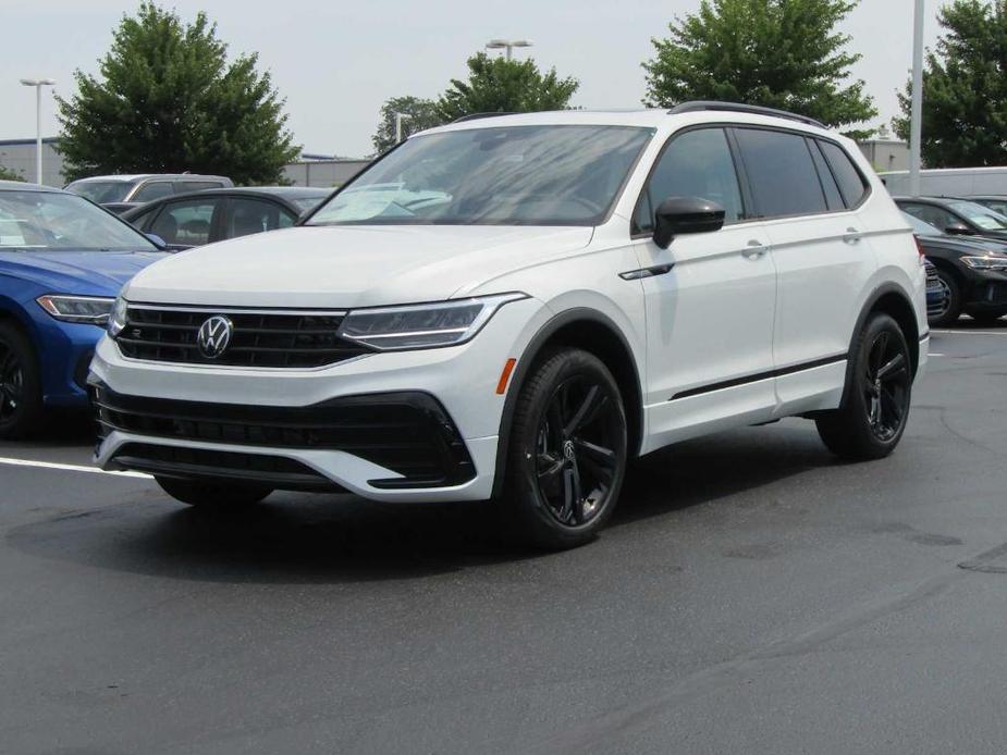 new 2024 Volkswagen Tiguan car, priced at $37,527