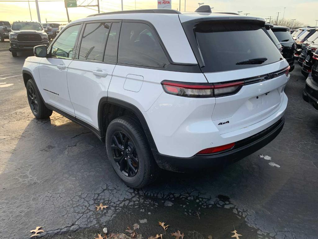 new 2025 Jeep Grand Cherokee car, priced at $42,866