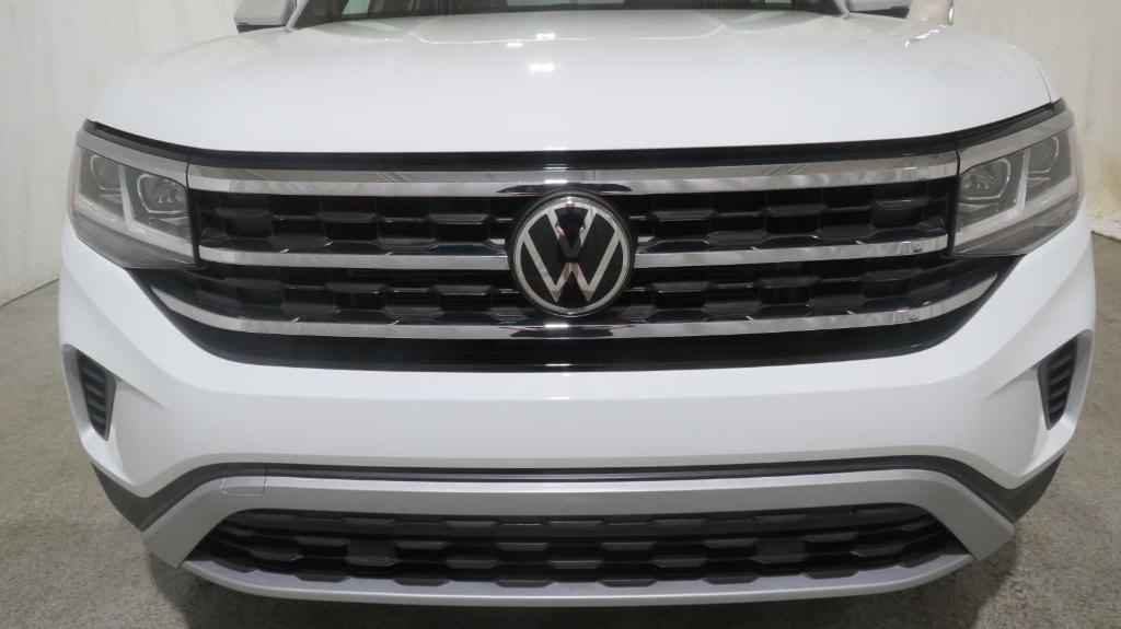 used 2020 Volkswagen Atlas Cross Sport car, priced at $29,990