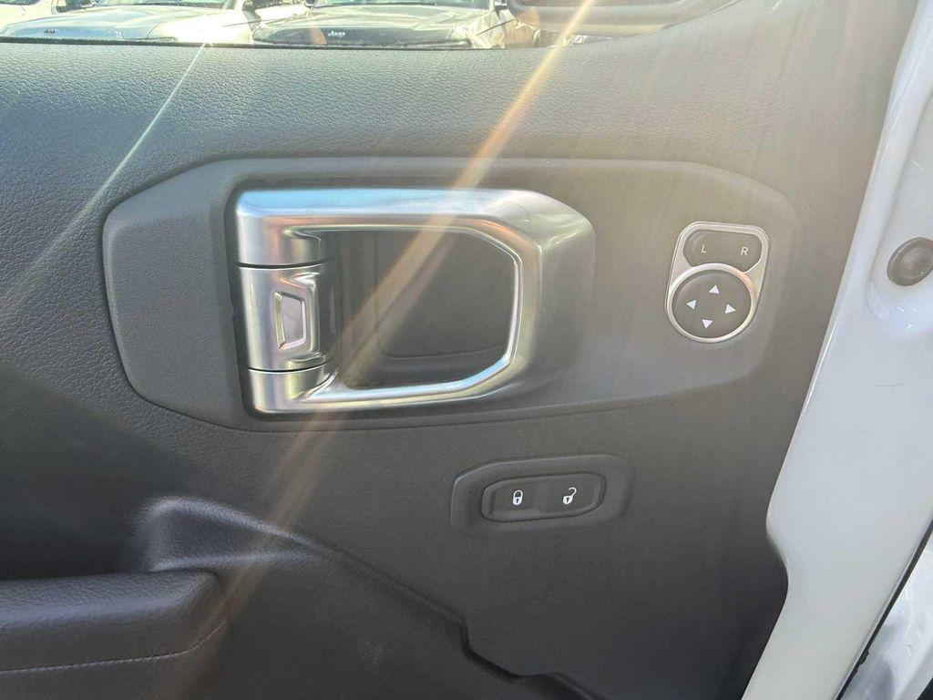 new 2026 Jeep Wrangler car, priced at $493,659