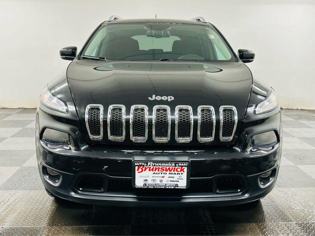 used 2015 Jeep Cherokee car, priced at $15,998