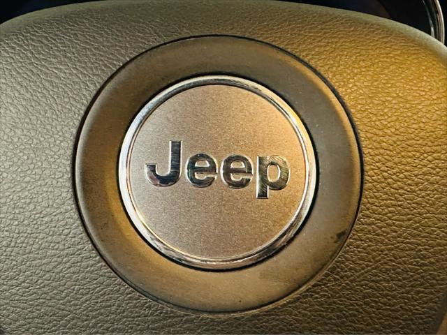 used 2021 Jeep Grand Cherokee car, priced at $33,311