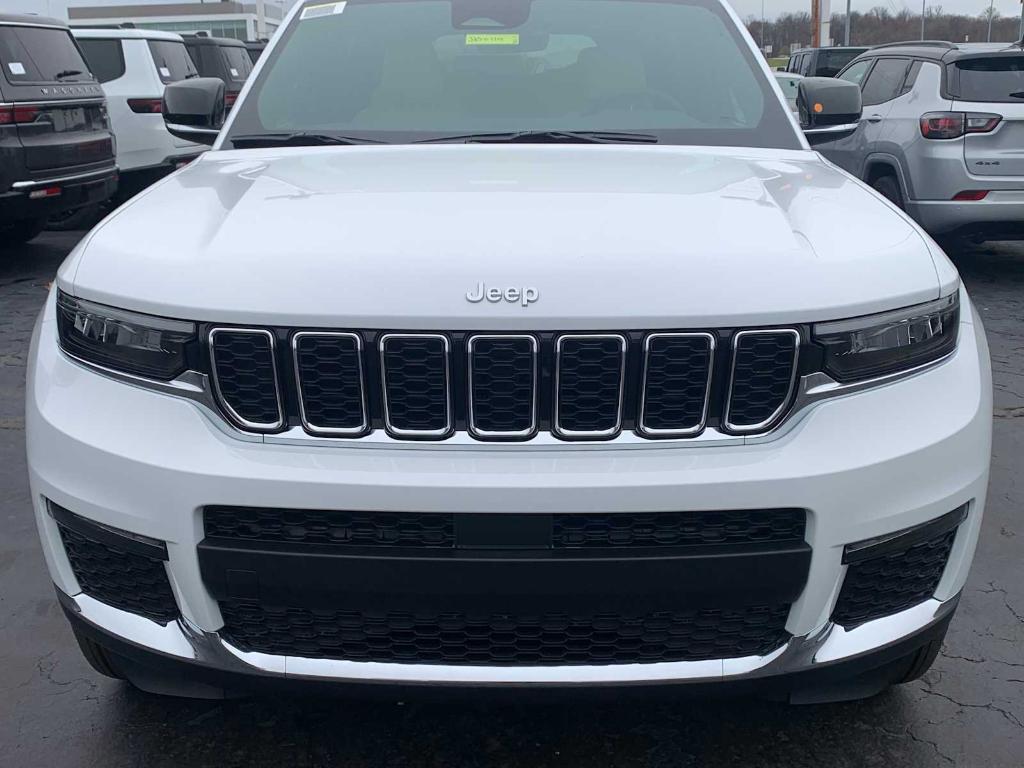 new 2025 Jeep Grand Cherokee L car, priced at $45,985