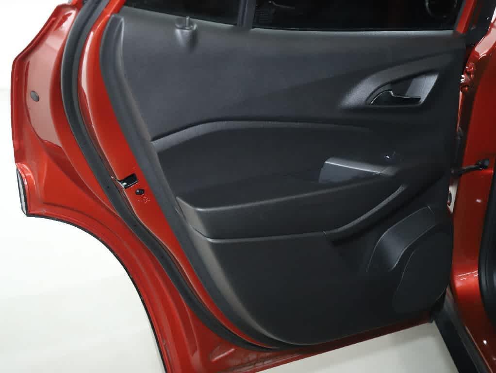 used 2024 Chevrolet Trax car, priced at $22,963