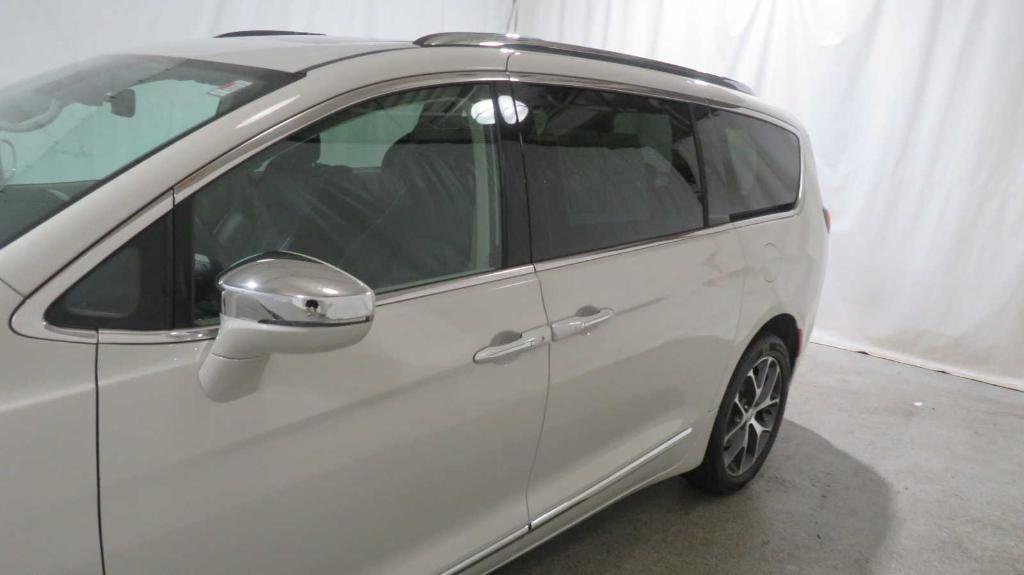 used 2021 Chrysler Pacifica car, priced at $38,999