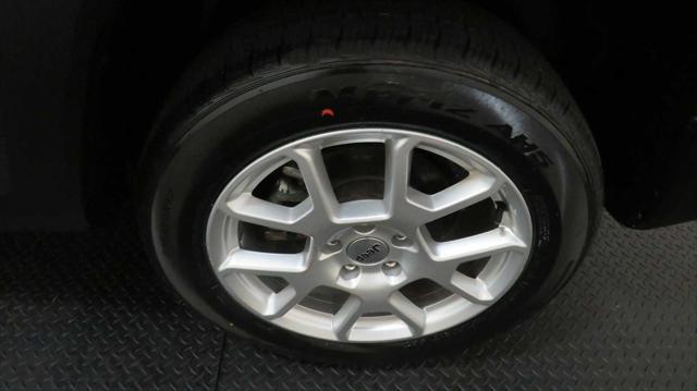 used 2022 Jeep Renegade car, priced at $23,925