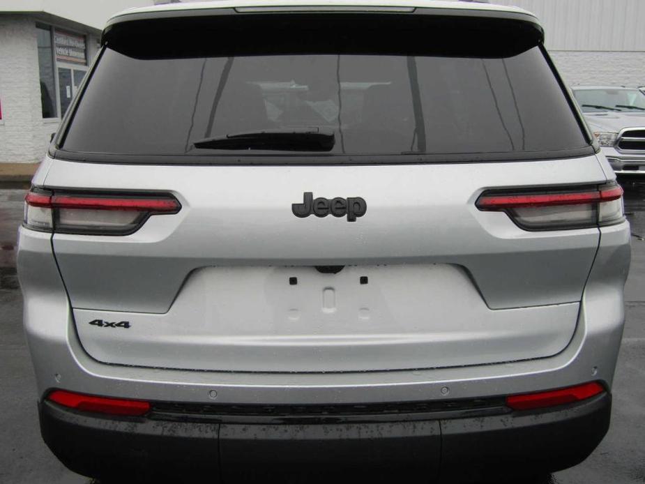 new 2024 Jeep Grand Cherokee car, priced at $43,673