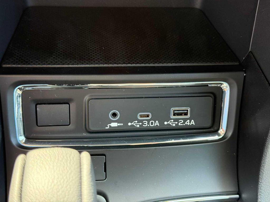 new 2025 Subaru Ascent car, priced at $46,207