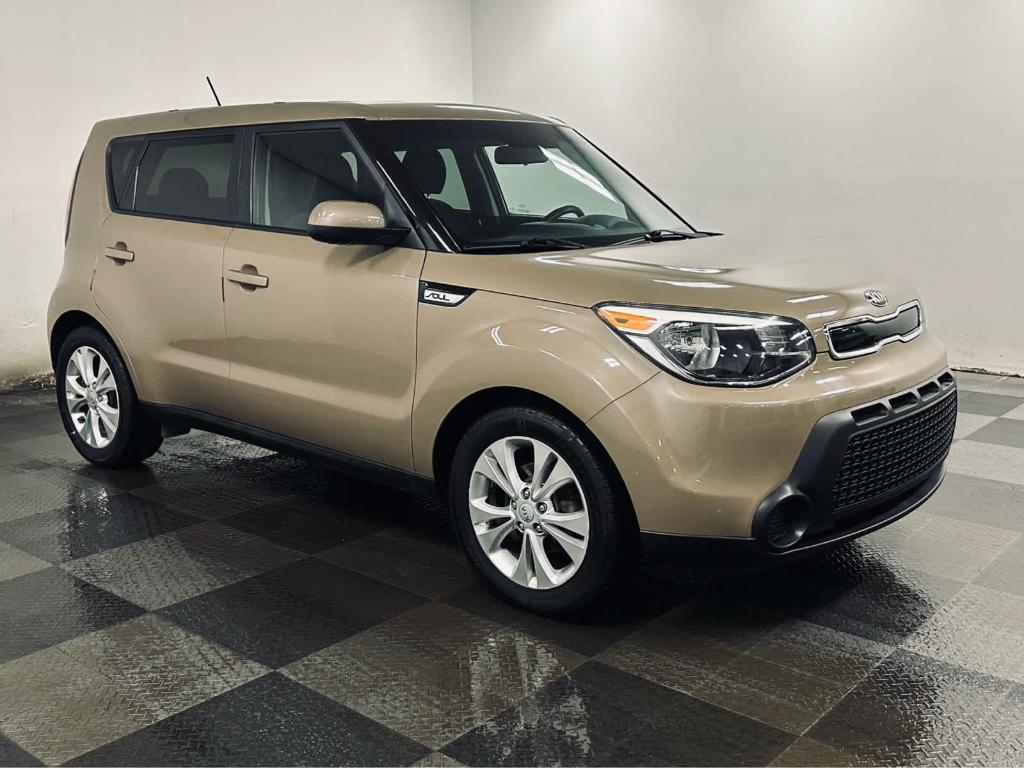 used 2015 Kia Soul car, priced at $9,999