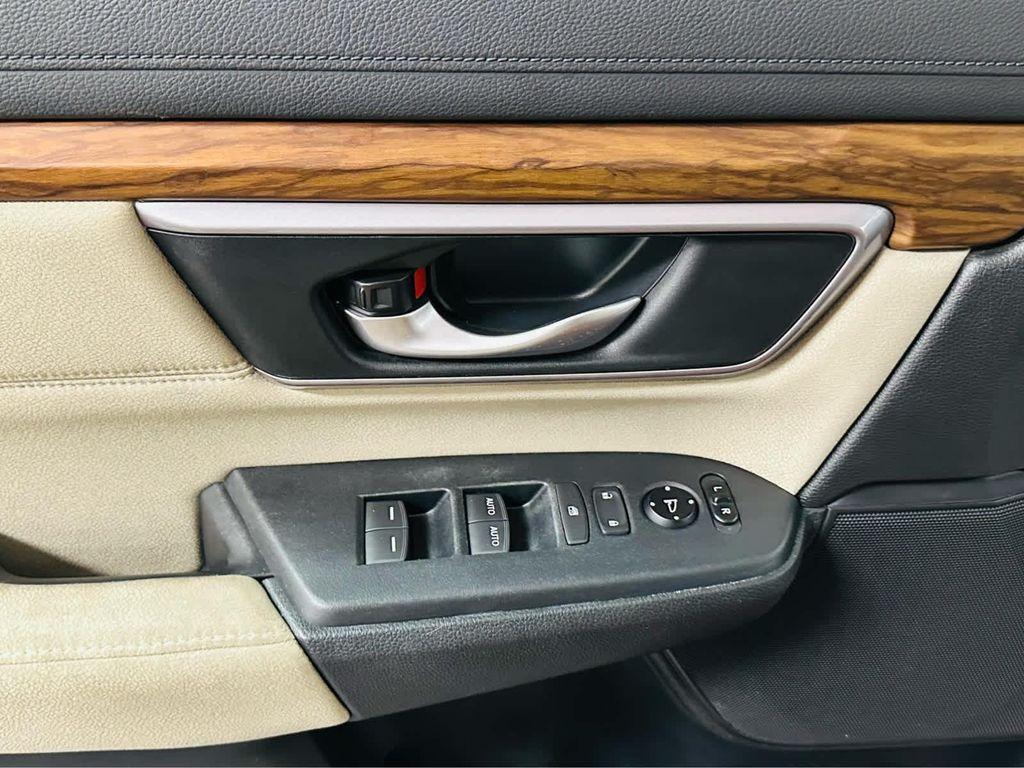 used 2017 Honda CR-V car, priced at $18,968