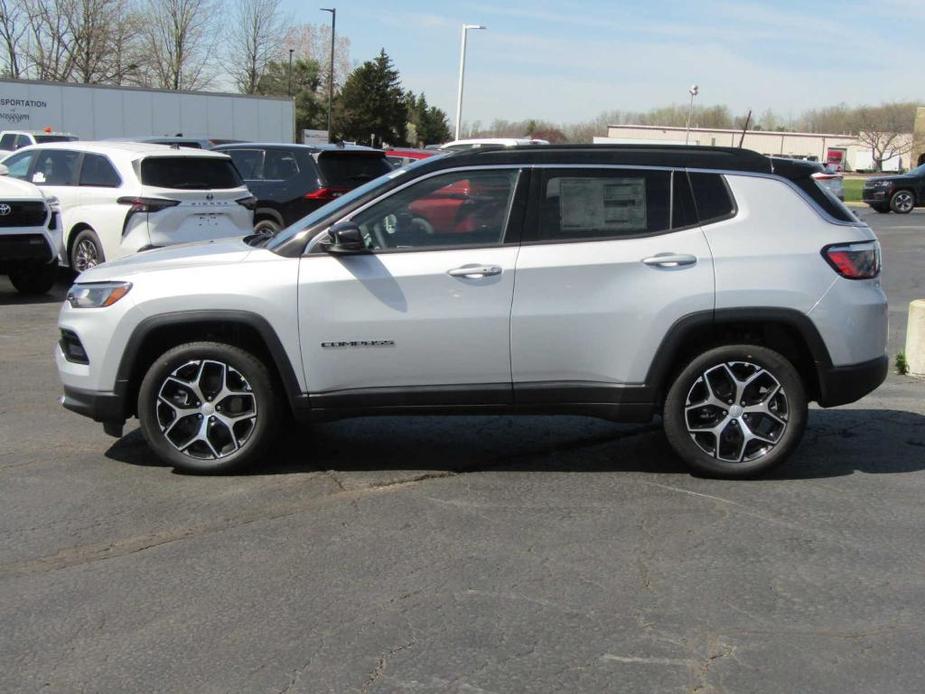 new 2024 Jeep Compass car, priced at $35,618