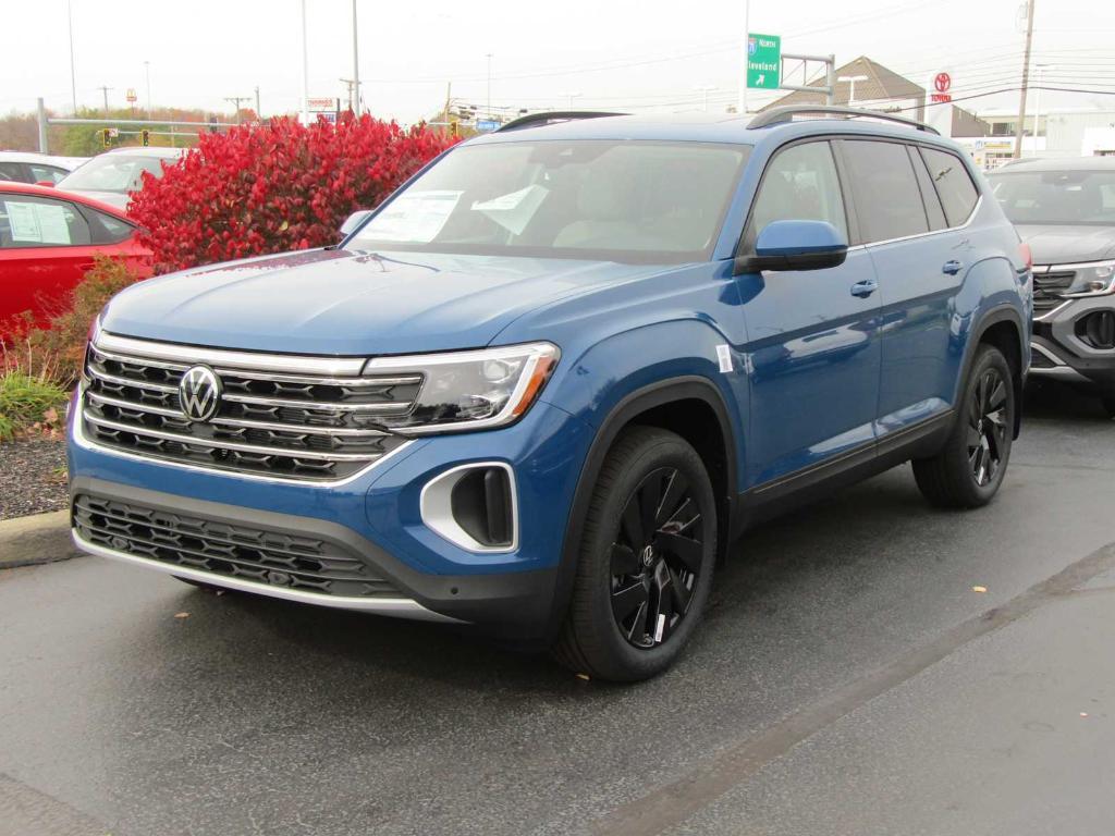 new 2025 Volkswagen Atlas car, priced at $47,416