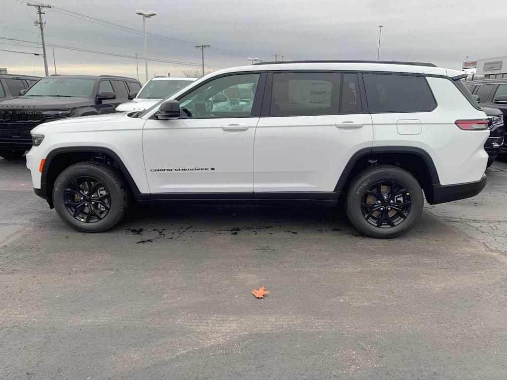 new 2025 Jeep Grand Cherokee L car, priced at $44,826