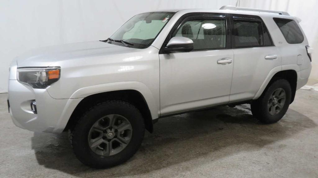 used 2015 Toyota 4Runner car, priced at $28,842