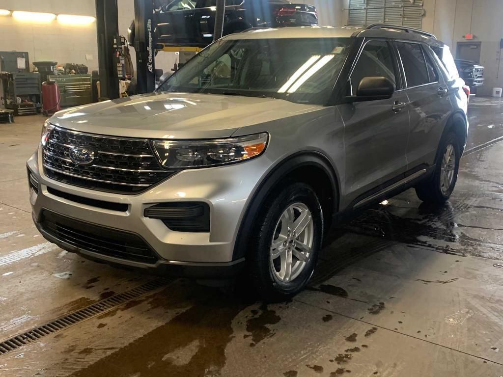 used 2022 Ford Explorer car, priced at $31,111