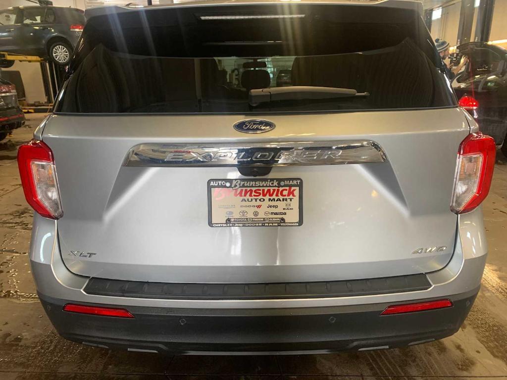 used 2022 Ford Explorer car, priced at $31,111