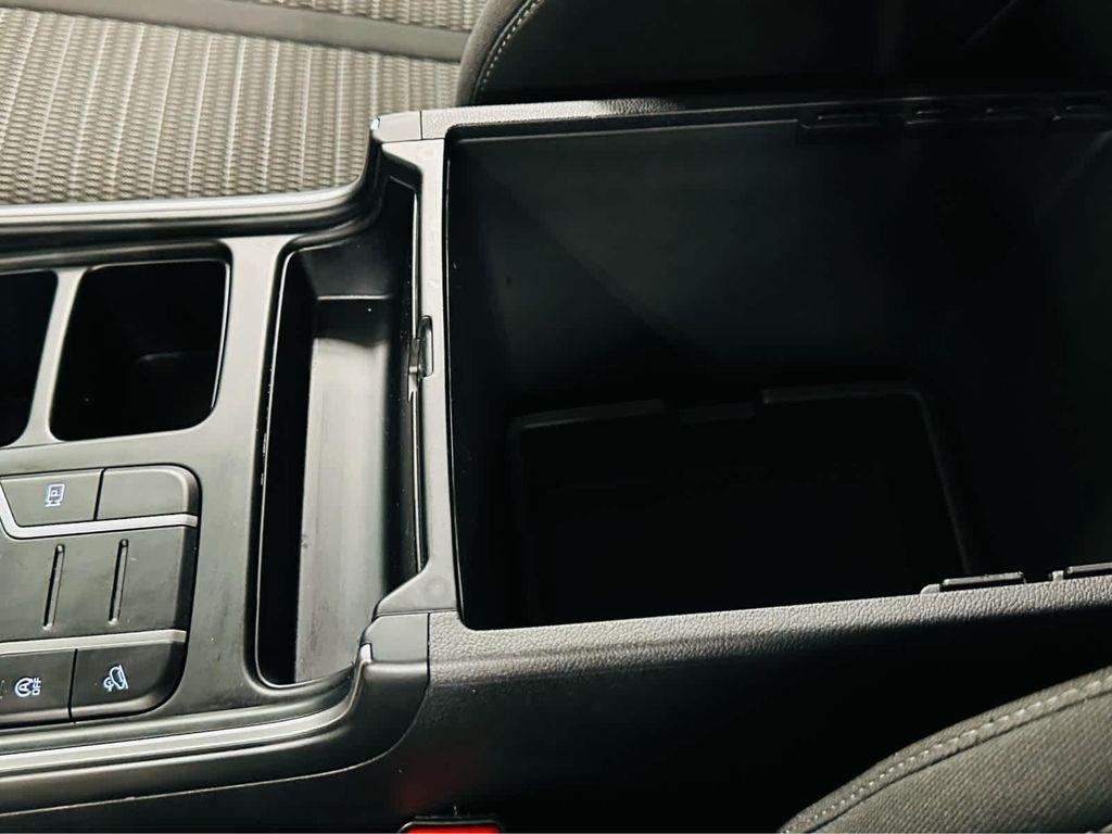 used 2023 Kia Sorento car, priced at $28,898