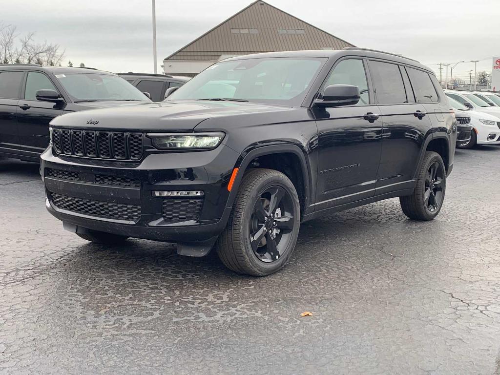 new 2025 Jeep Grand Cherokee L car, priced at $52,925