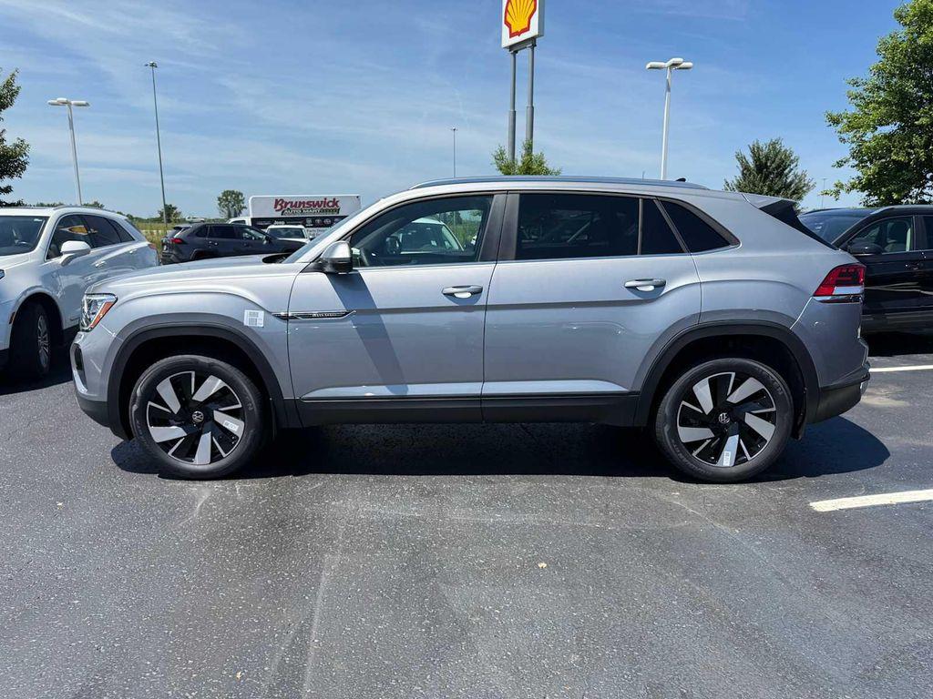 new 2025 Volkswagen Atlas Cross Sport car, priced at $44,489