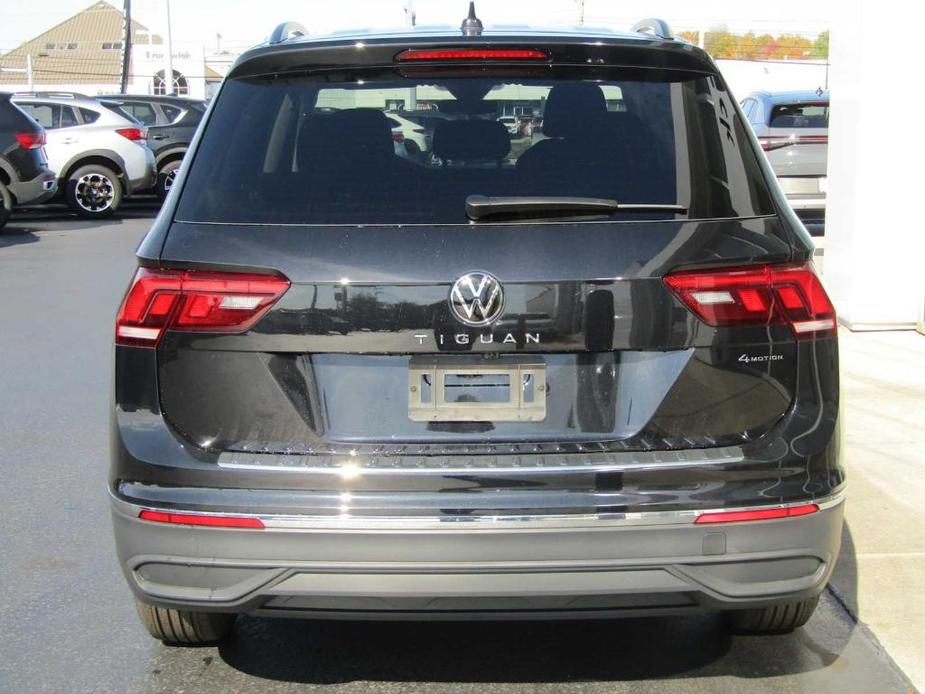 new 2024 Volkswagen Tiguan car, priced at $31,945