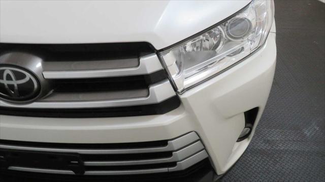 used 2017 Toyota Highlander car, priced at $28,860