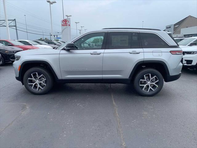 new 2025 Jeep Grand Cherokee car, priced at $47,507