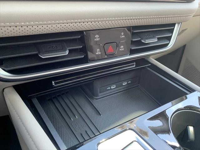new 2025 Volkswagen Atlas car, priced at $45,816
