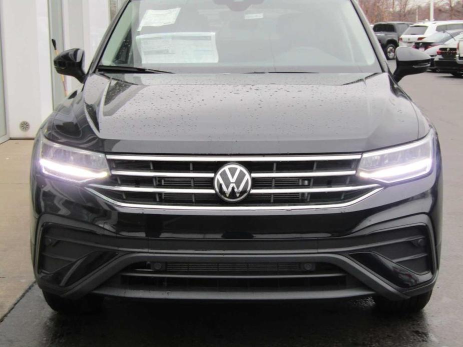 new 2024 Volkswagen Tiguan car, priced at $34,071