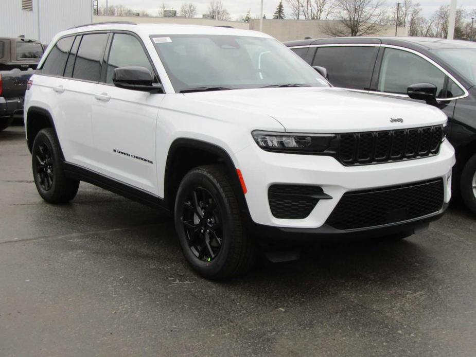 new 2024 Jeep Grand Cherokee L car, priced at $44,647