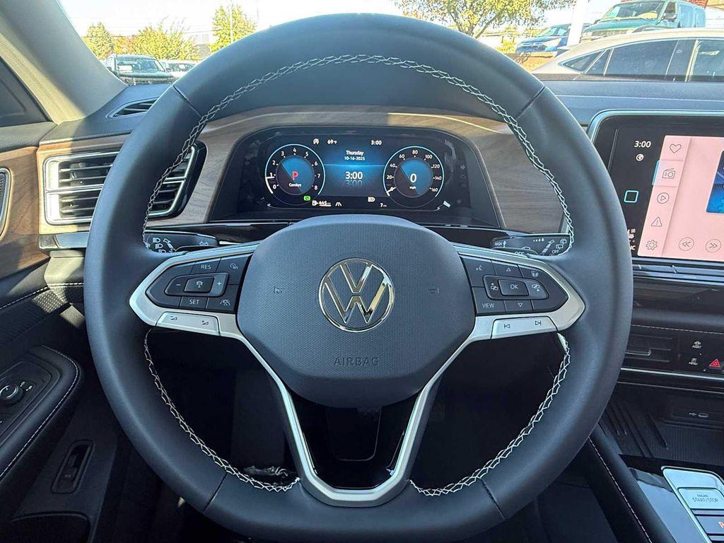 new 2026 Volkswagen Atlas car, priced at $52,425