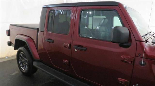 used 2021 Jeep Gladiator car, priced at $36,506