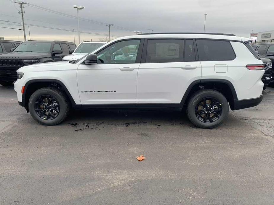 new 2025 Jeep Grand Cherokee L car, priced at $45,747