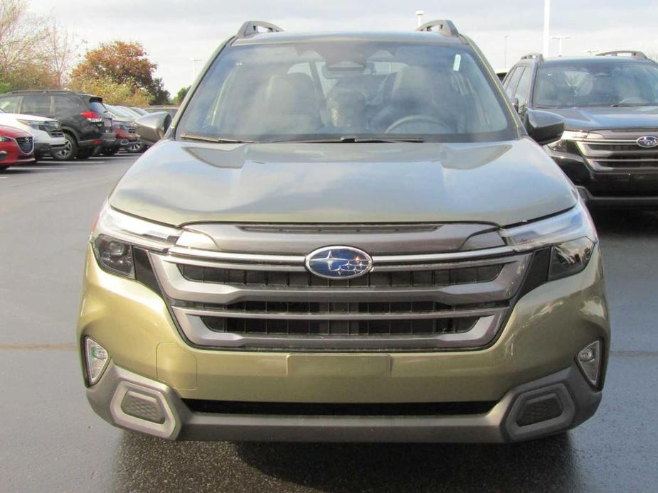 new 2025 Subaru Forester car, priced at $40,532