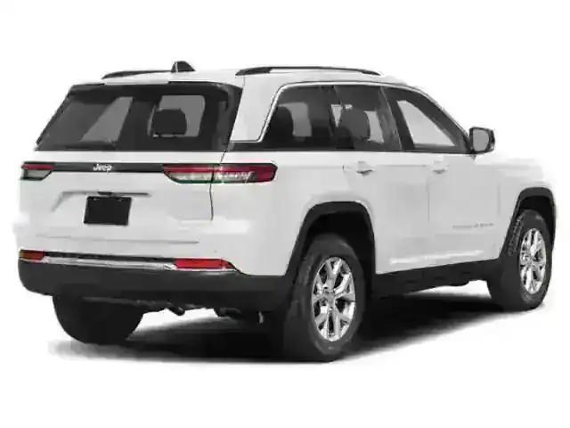 new 2025 Jeep Grand Cherokee car, priced at $44,946