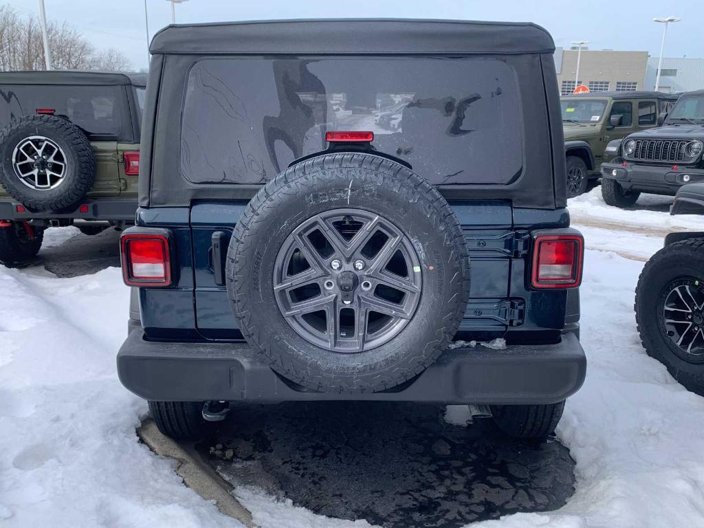 new 2025 Jeep Wrangler car, priced at $47,776