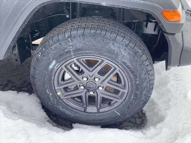 new 2025 Jeep Wrangler car, priced at $46,972