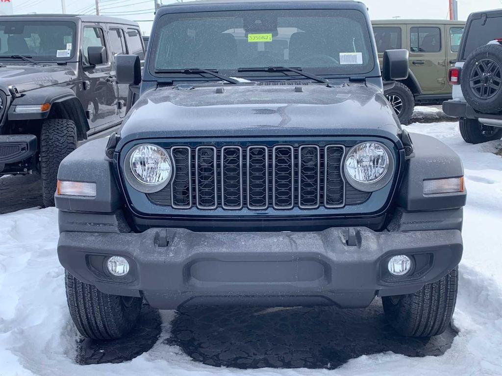 new 2025 Jeep Wrangler car, priced at $47,776