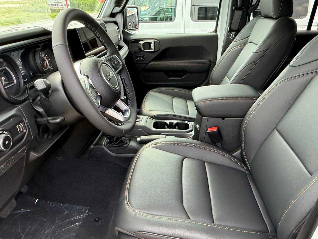 new 2025 Jeep Wrangler car, priced at $49,680