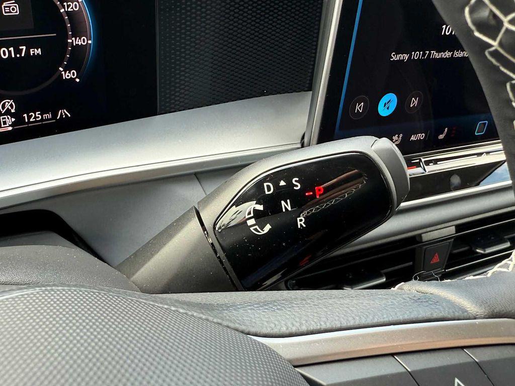 new 2025 Volkswagen Tiguan car, priced at $36,415
