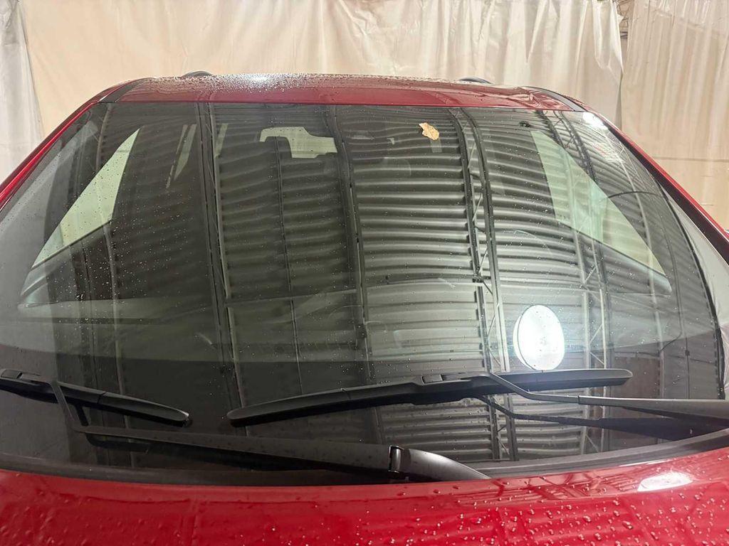 used 2023 Chevrolet Traverse car, priced at $33,225