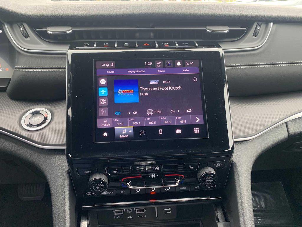 new 2025 Jeep Grand Cherokee L car, priced at $45,100