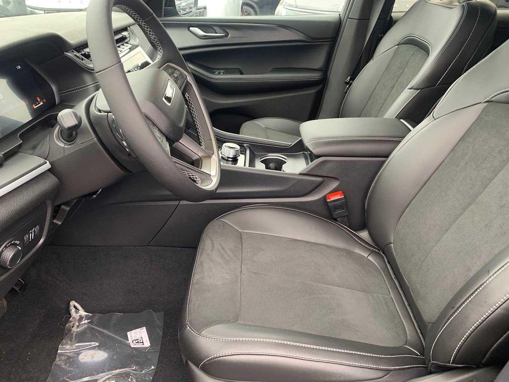 new 2025 Jeep Grand Cherokee L car, priced at $45,100