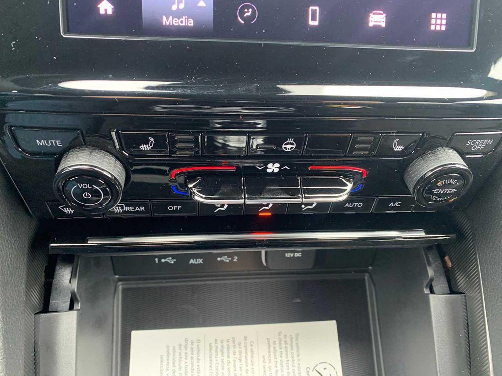 new 2025 Jeep Grand Cherokee L car, priced at $45,100