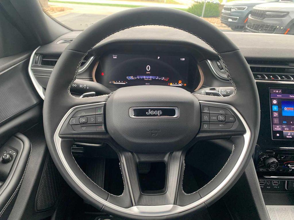 new 2025 Jeep Grand Cherokee L car, priced at $45,100